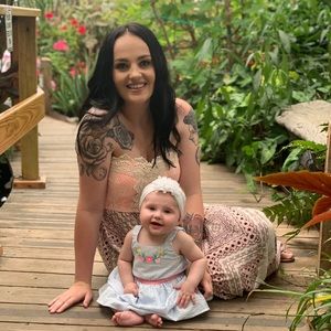 Meet your Posher, Amanda